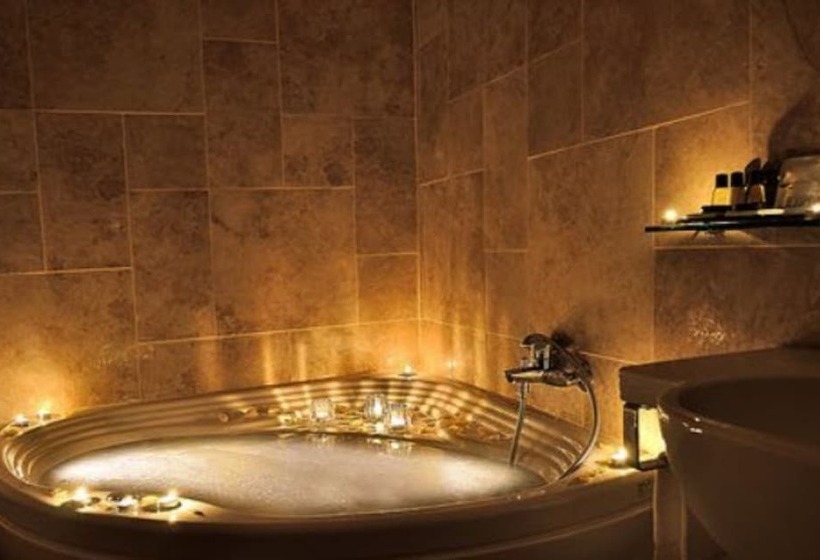 هتل Le Clarisse Al Pantheon