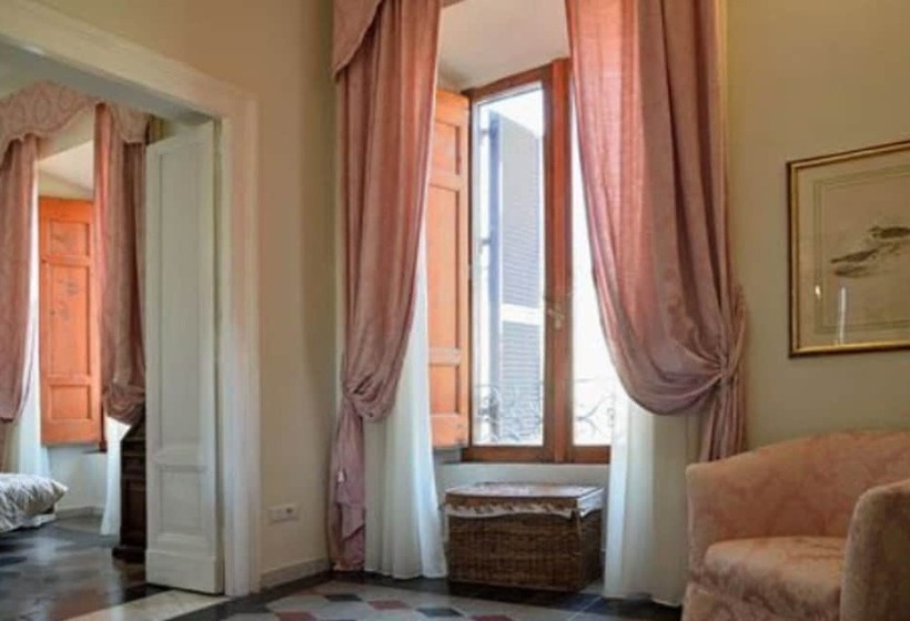 هتل Le Clarisse Al Pantheon