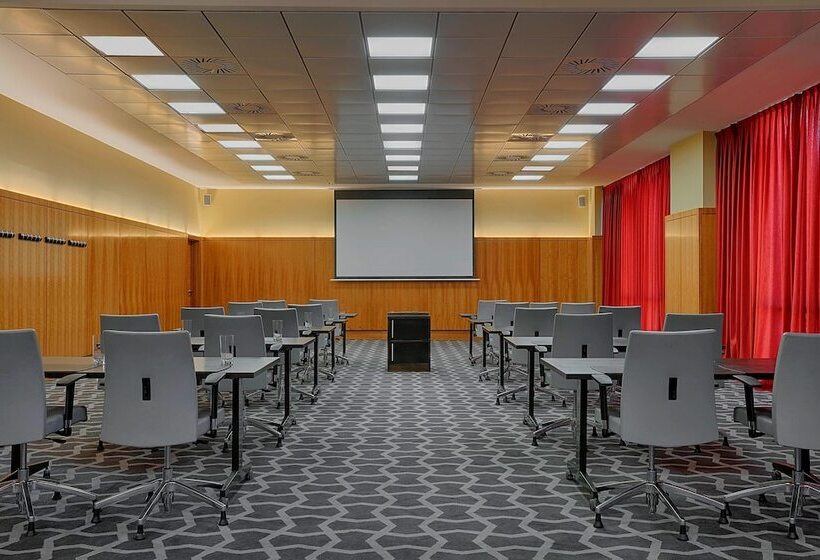 هتل Le Meridien Oran