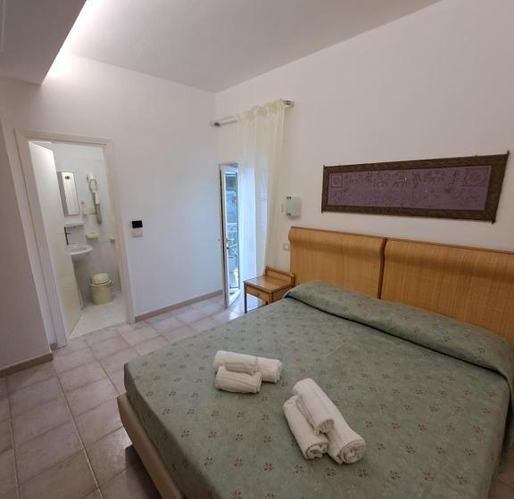 Le Roccette Mare Beach Hotel & Restaurant