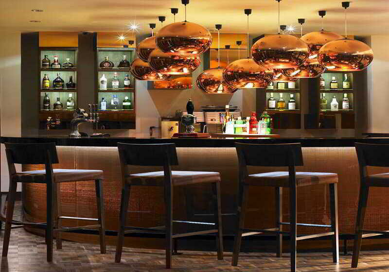 Lingfield Park Marriott Hotel & Country Club