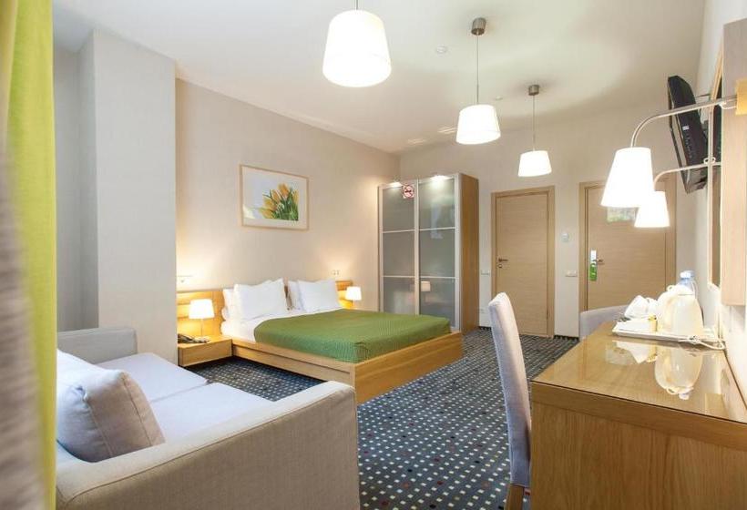 בית מלון כפרי Meridian