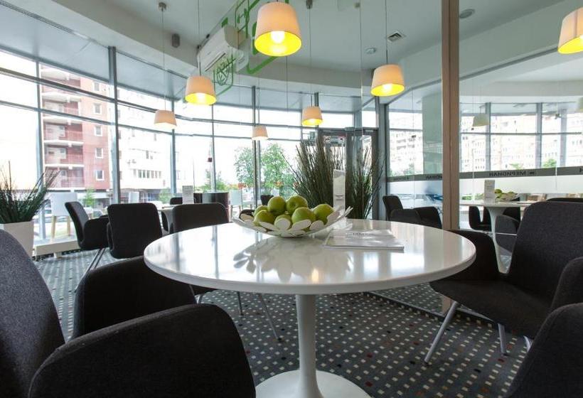 בית מלון כפרי Meridian