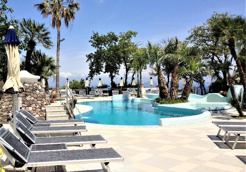 בית מלון כפרי Myage