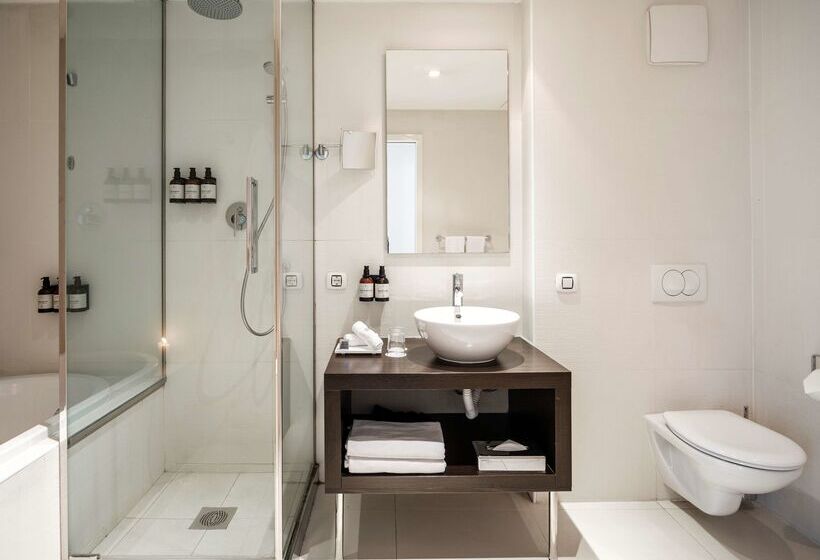 בית מלון כפרי NH Collection Budapest City Center