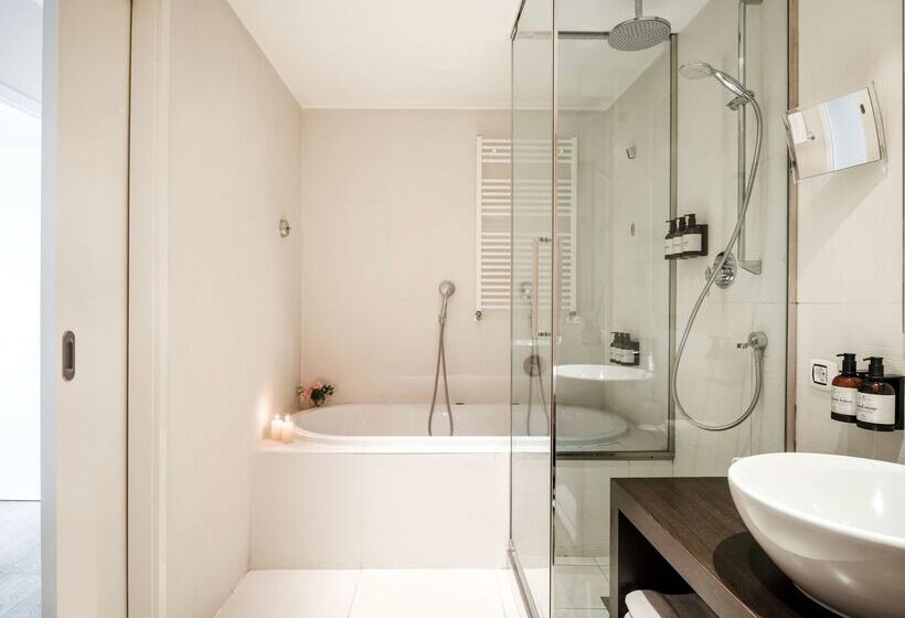 בית מלון כפרי NH Collection Budapest City Center