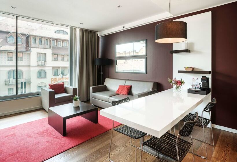 בית מלון כפרי NH Collection Budapest City Center