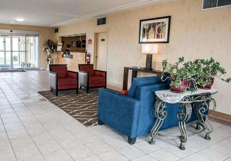 Отель Quality Inn Seekonkprovidence