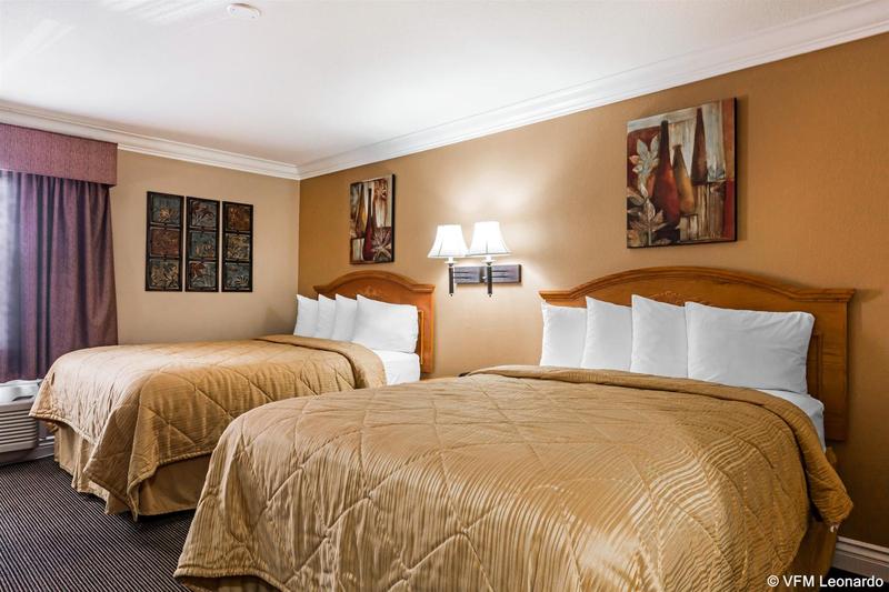 Отель Quality Inn & Suites Atlanta Airport South