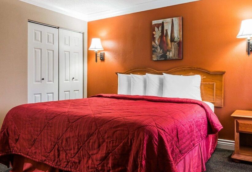 Отель Quality Inn & Suites Atlanta Airport South