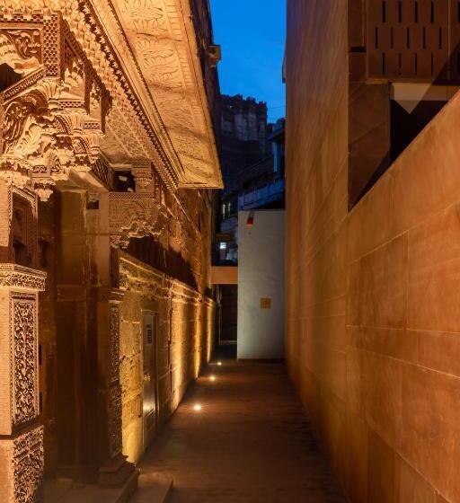 בית מלון כפרי Raas Jodhpur