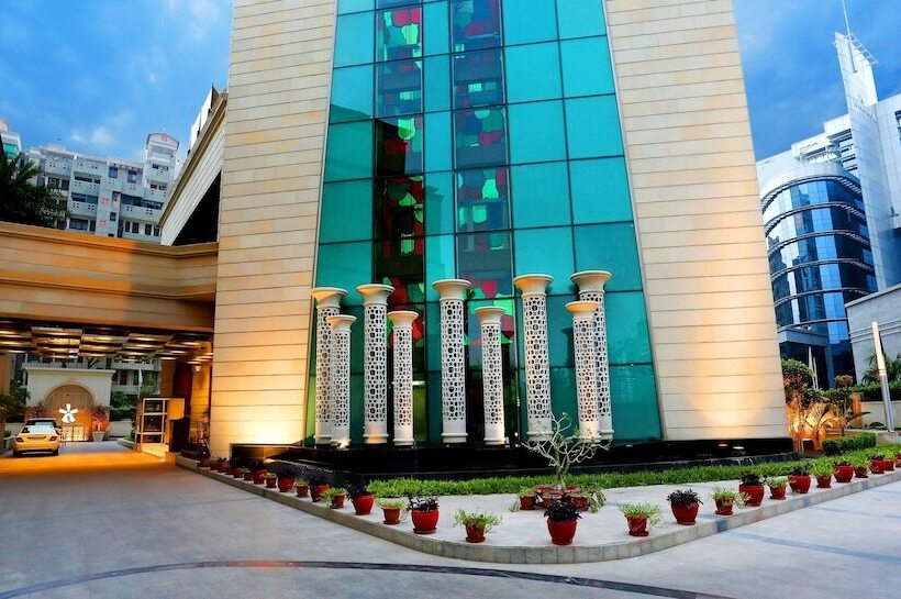 Hotel Radisson  Gurugram Sohna Road City Center