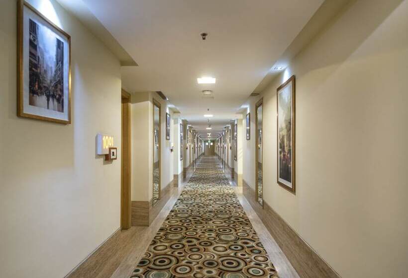 Hotel Radisson  Gurugram Sohna Road City Center