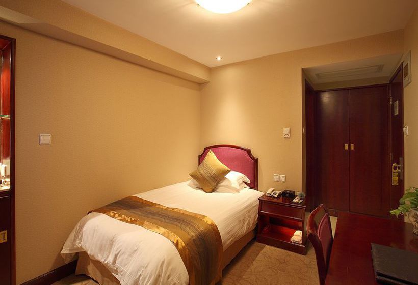 فندق Railway Business