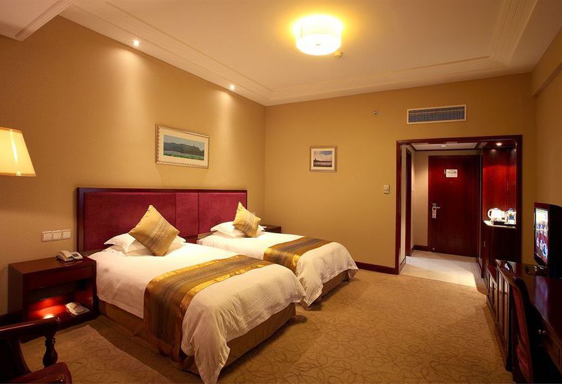 فندق Railway Business