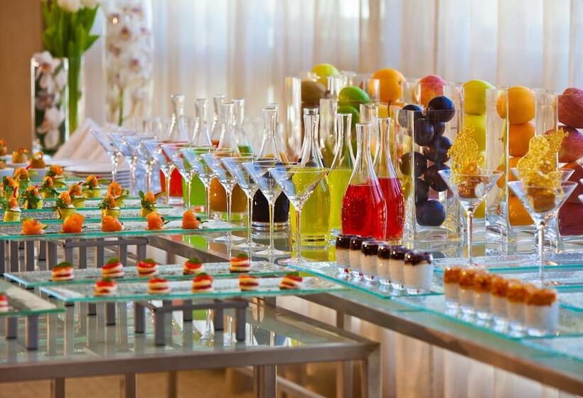 هتل Renaissance Tlemcen