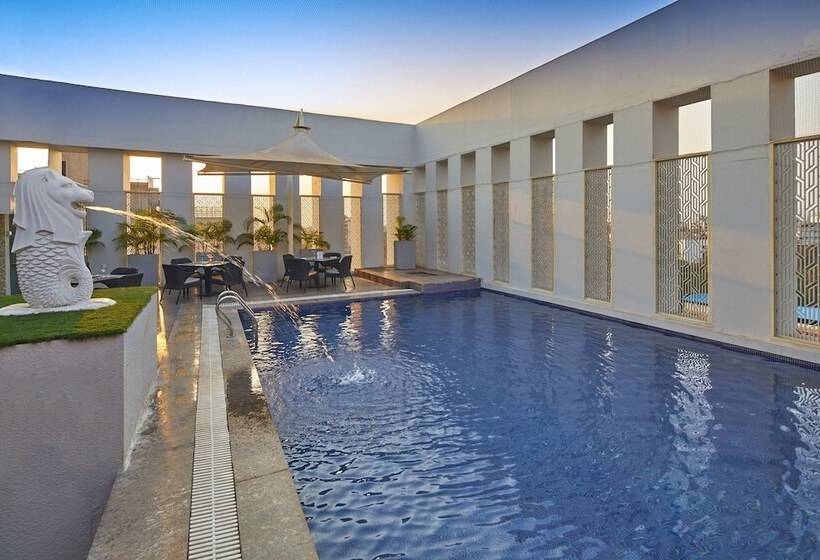 Отель Royal Orchid Central Grazia Navi Mumbai