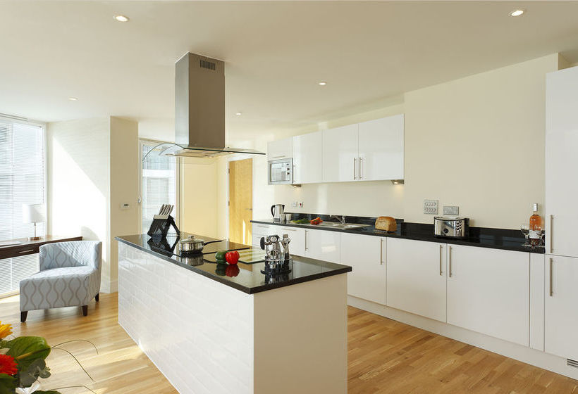 هتل Saco London Canary Wharf