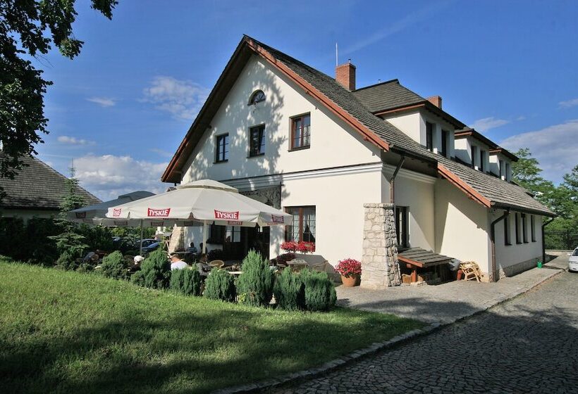 فندق Sarmata Zespół Dworski