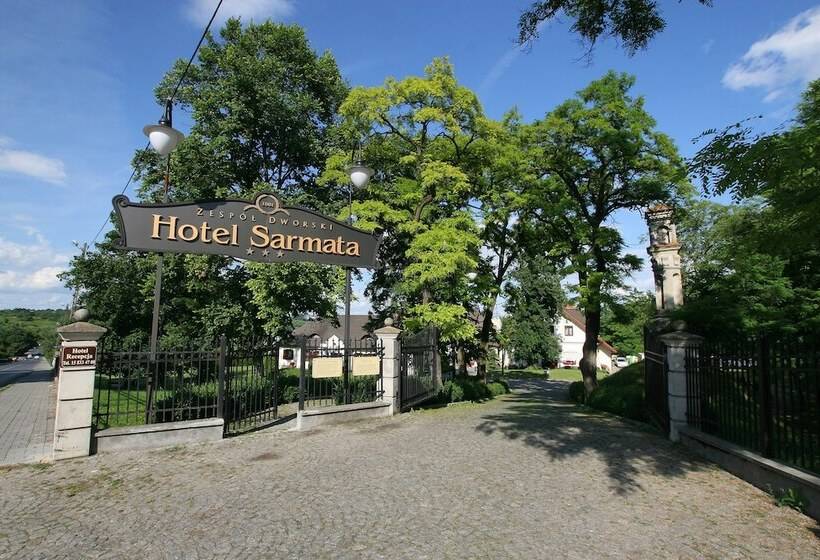 فندق Sarmata Zespół Dworski