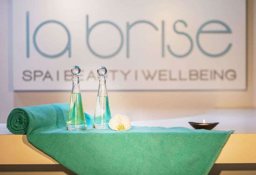 هتل Design Plus Seya Beach