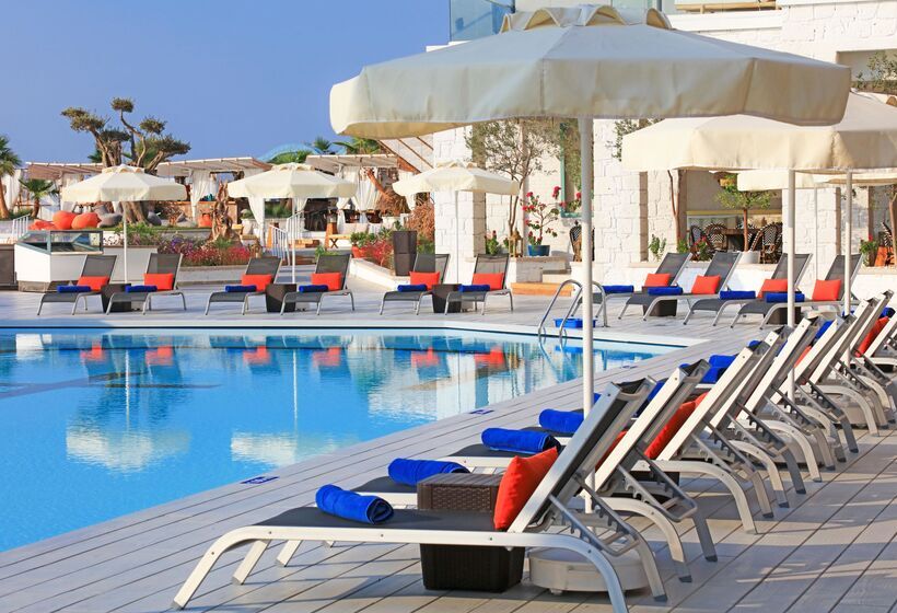 هتل Design Plus Seya Beach