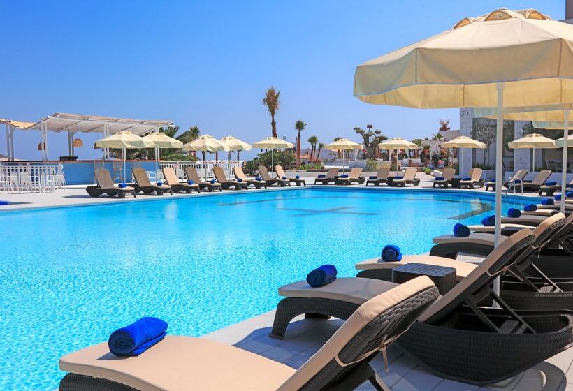 هتل Design Plus Seya Beach