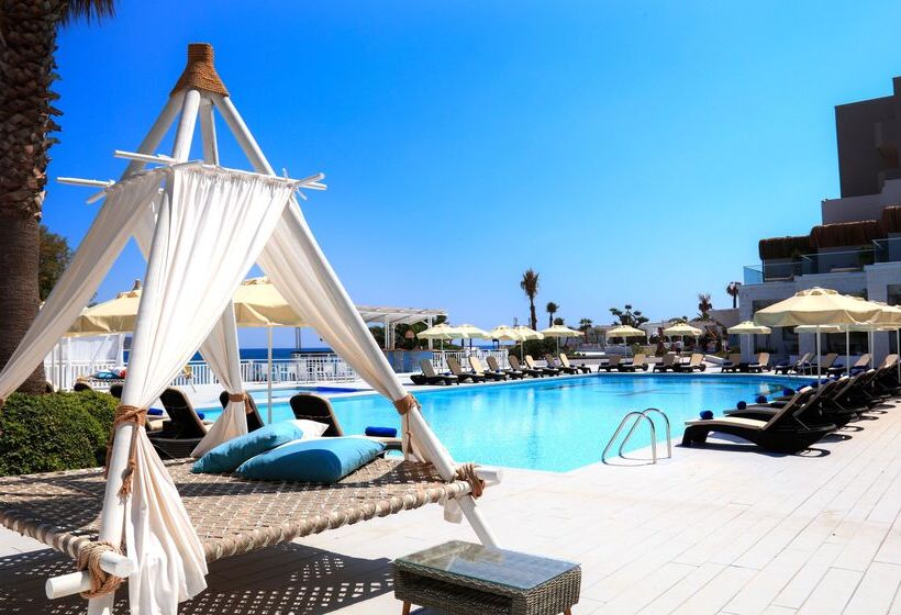 هتل Design Plus Seya Beach