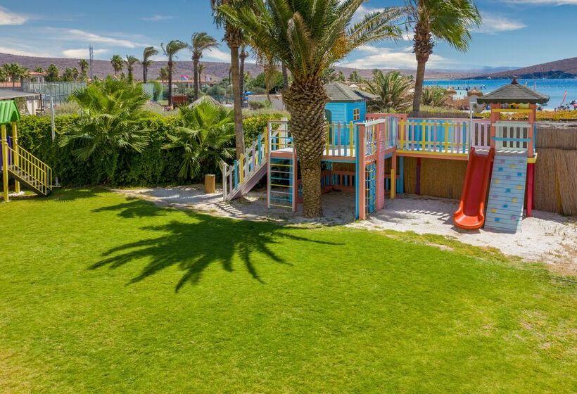 هتل Design Plus Seya Beach