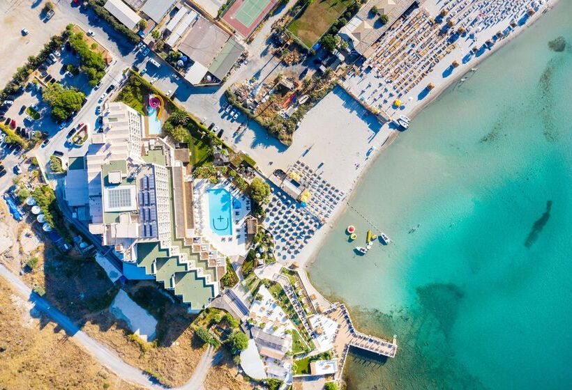 هتل Design Plus Seya Beach