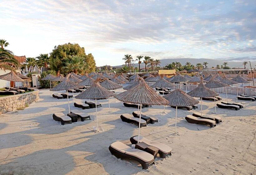 هتل Design Plus Seya Beach