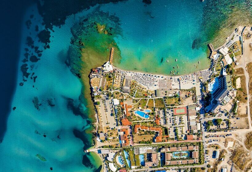 هتل Design Plus Seya Beach