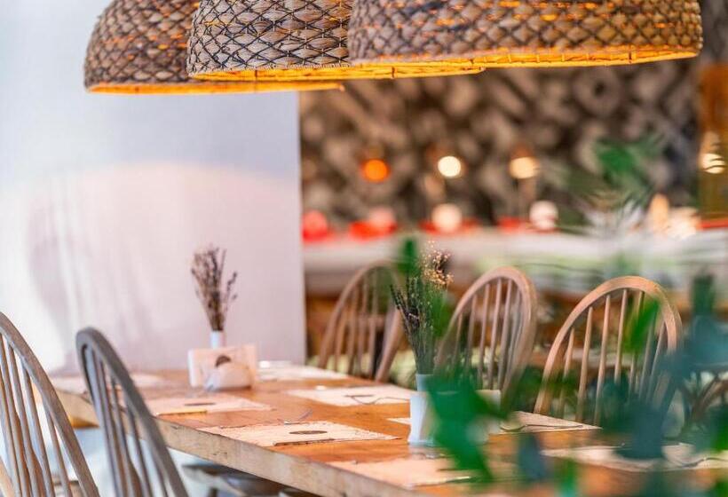 هتل Design Plus Seya Beach