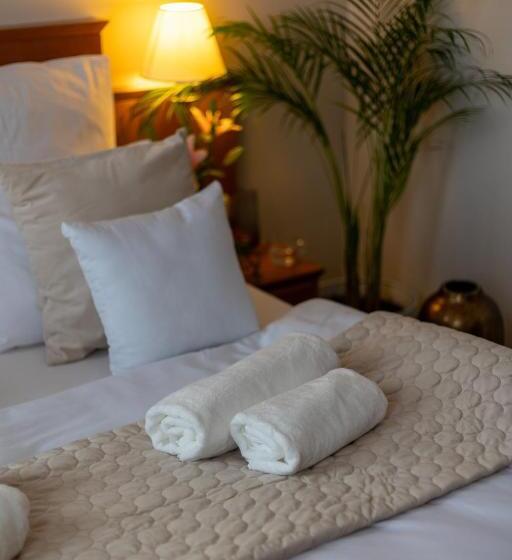 ホテル Sofia By The Railway Station Wroclaw