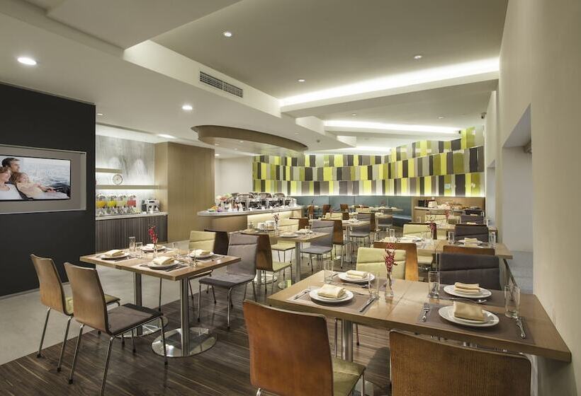 فندق Somerset International Building Tianjin