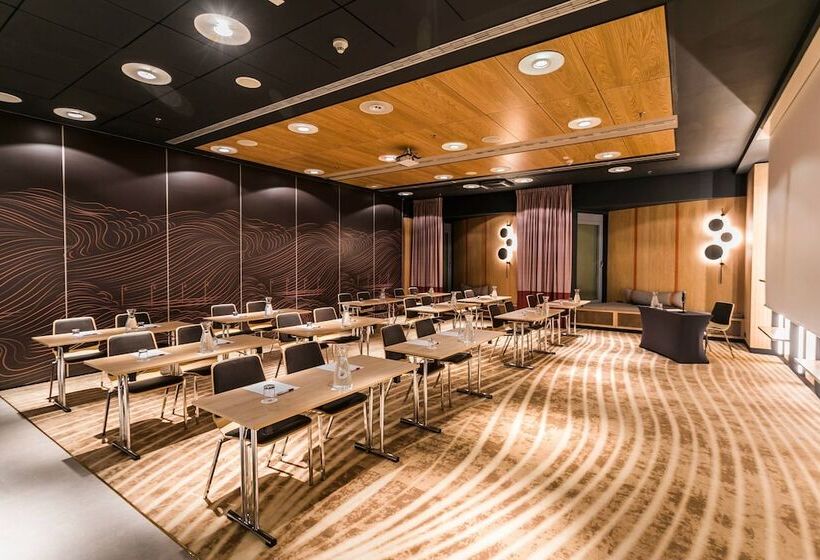 هتل Sopot Marriott Resort & Spa