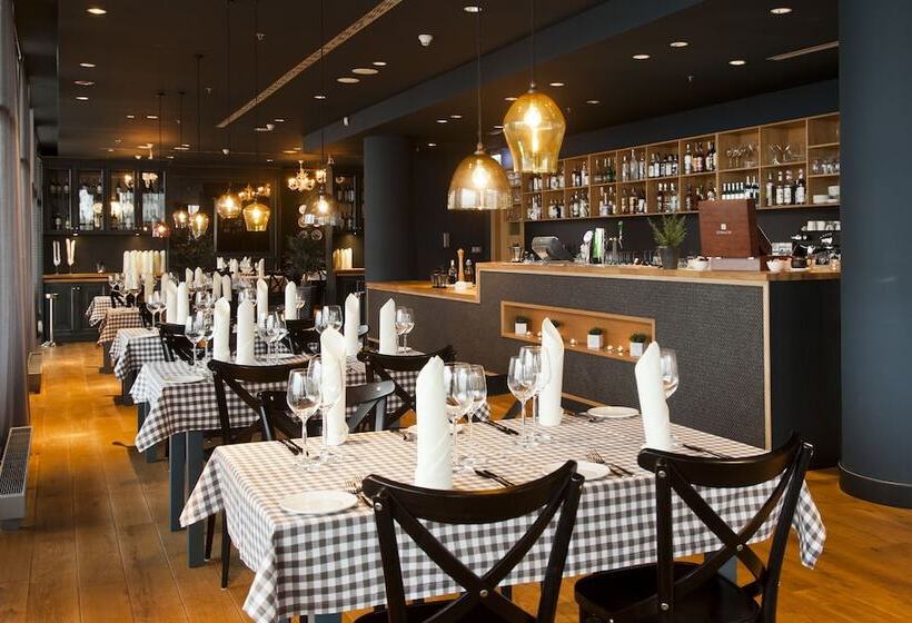 هتل Sopot Marriott Resort & Spa