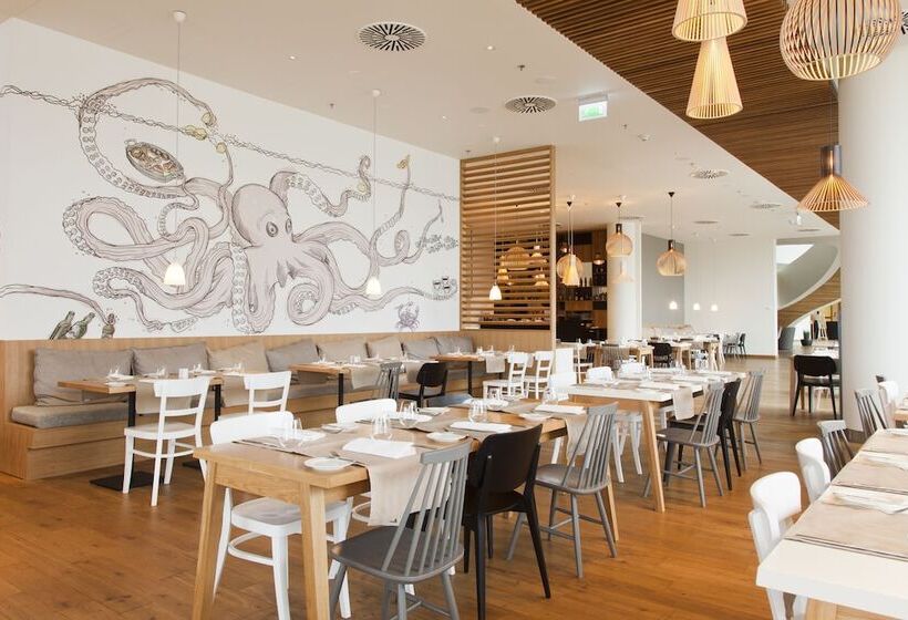 هتل Sopot Marriott Resort & Spa