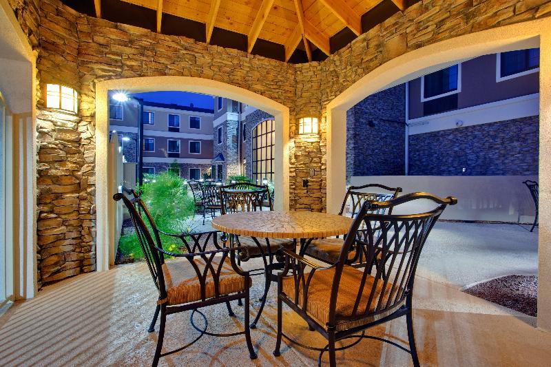 هتل Staybridge Suites Tucson Airport, An Ihg