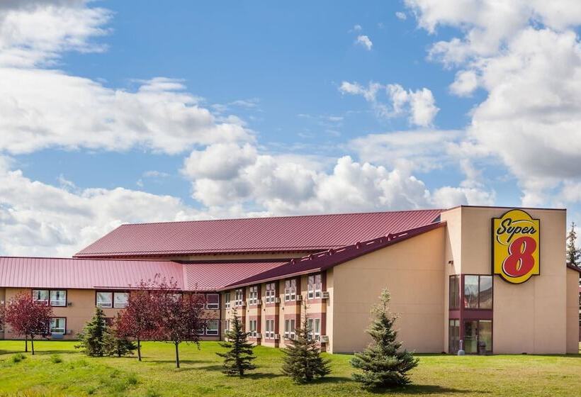 فندق Super 8 By Wyndham Sherwood Park/edmonton Area