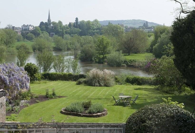 Отель The Bridge House