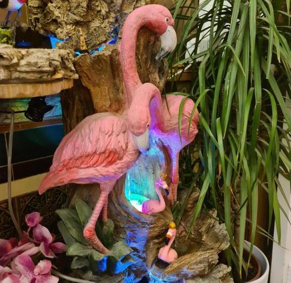 בית מלון כפרי City London