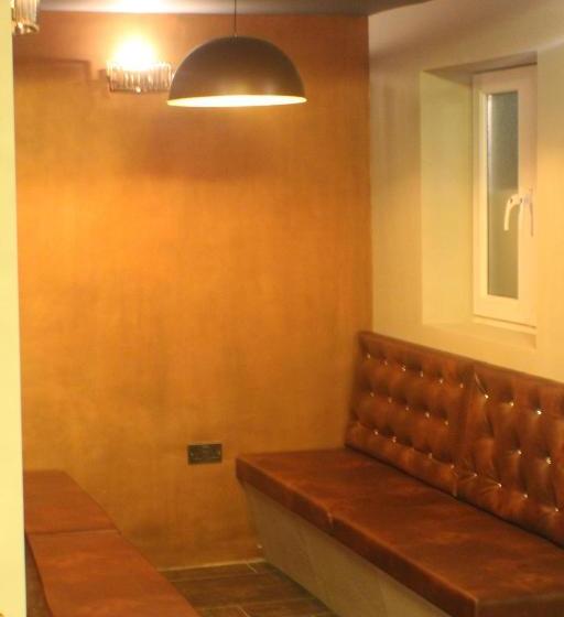 Отель The Fusilier Inn