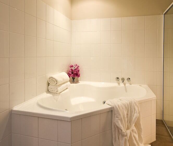 هتل The Kimberley Grande Resort