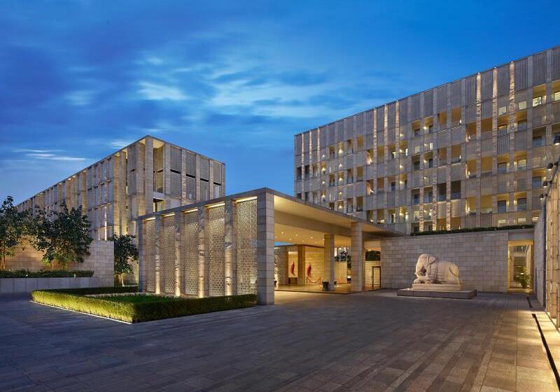 The Lodhi – A Member Of The Leading Hotels Of The World