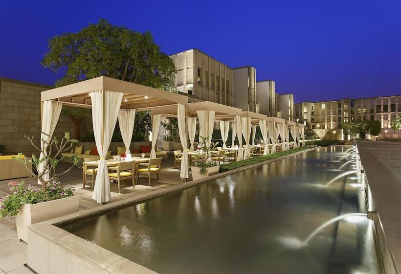 The Lodhi – A Member Of The Leading Hotels Of The World