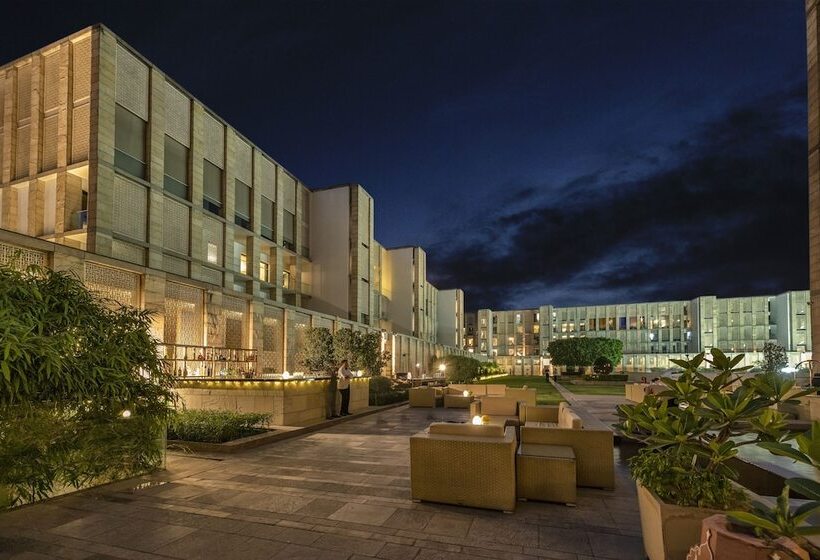 The Lodhi – A Member Of The Leading Hotels Of The World