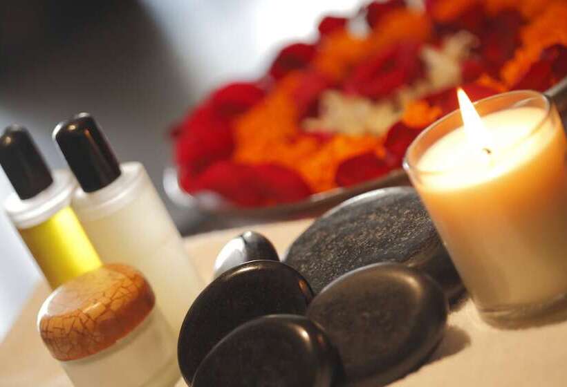 The Lodhi – A Member Of The Leading Hotels Of The World