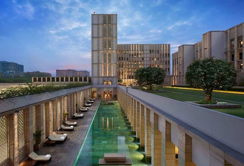 The Lodhi – A Member Of The Leading Hotels Of The World