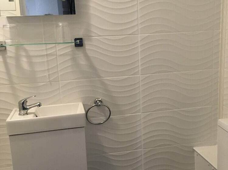 ホテル The Old Castle